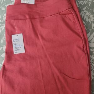 Croft & Barrow Coral Ankle Pants